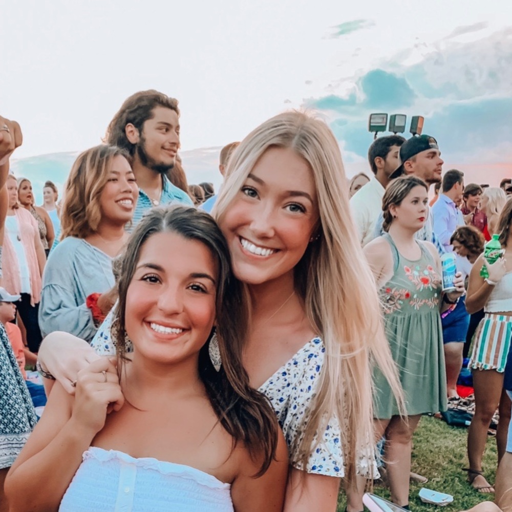 Meet your Posher, Taylor